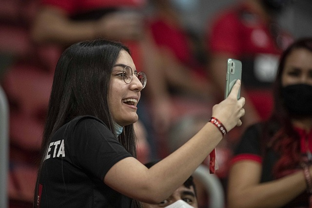 前锋莱万多 前锋莱万多